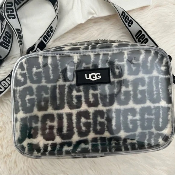 UGG Janey II Clear Black Logo Plush Bag - Picture 7 of 8